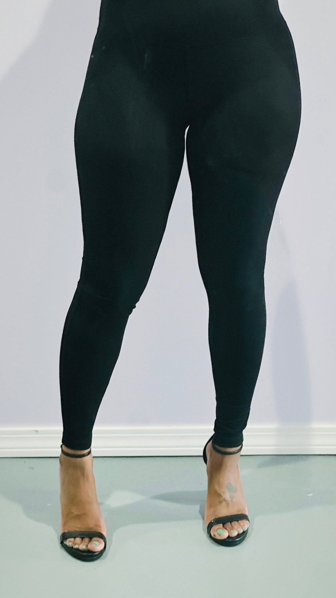 Basic Black Legging