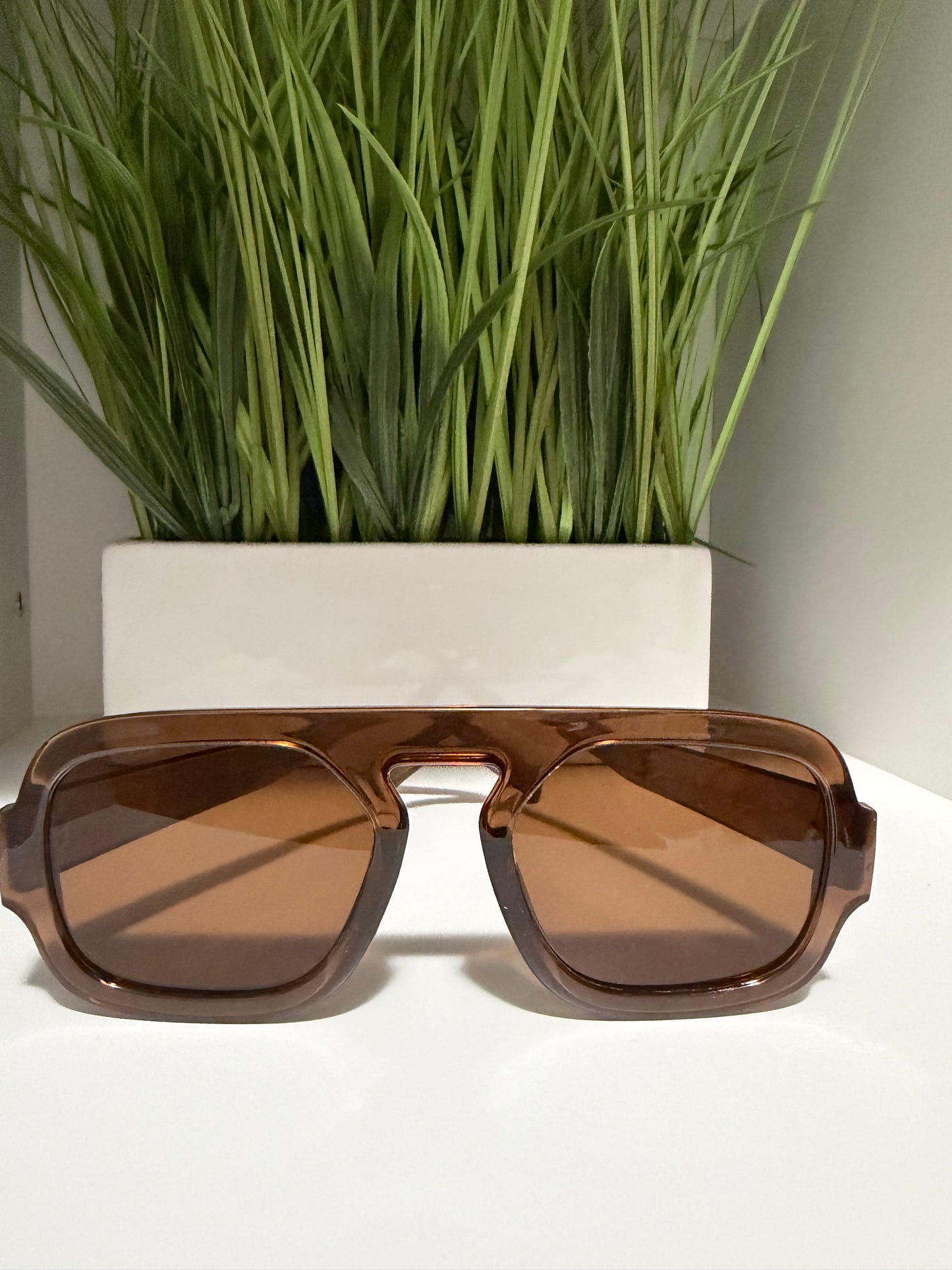 Retro Aviator sunglasses