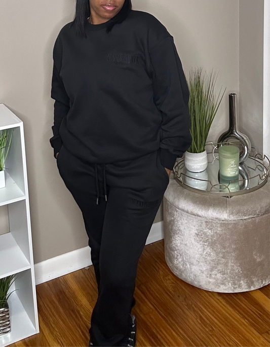 New Signature Crewneck Jogger Set