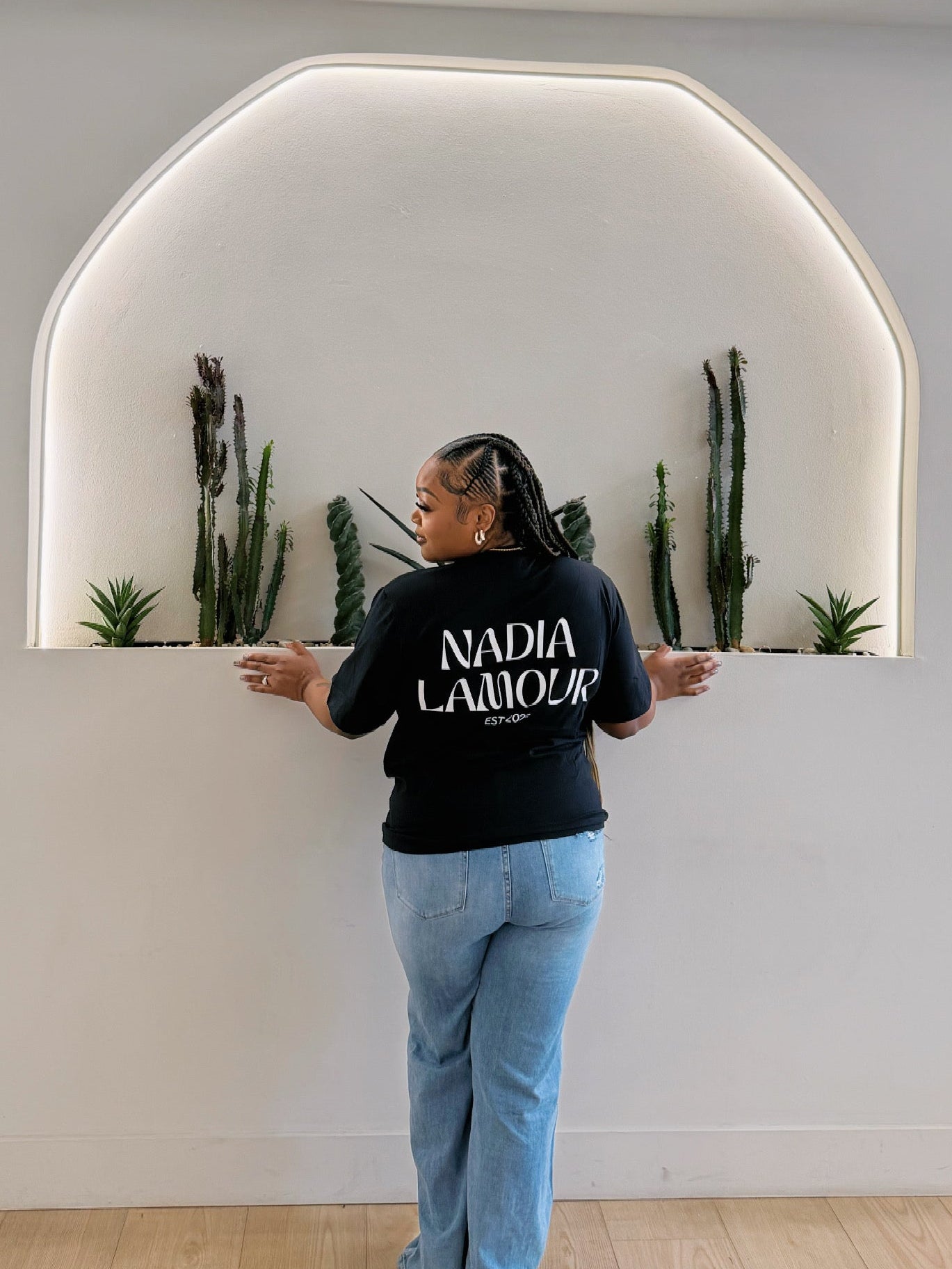 Signature Established T-Shirt
