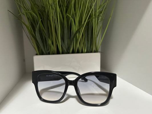 Round-the-way sunglasses